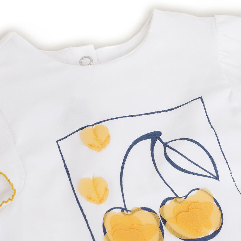 Girls White Graphic Printed Short Sleeve T-Shirt image number 2